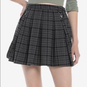 Hot Topic | Black & Grey Plaid Suspender Skirt